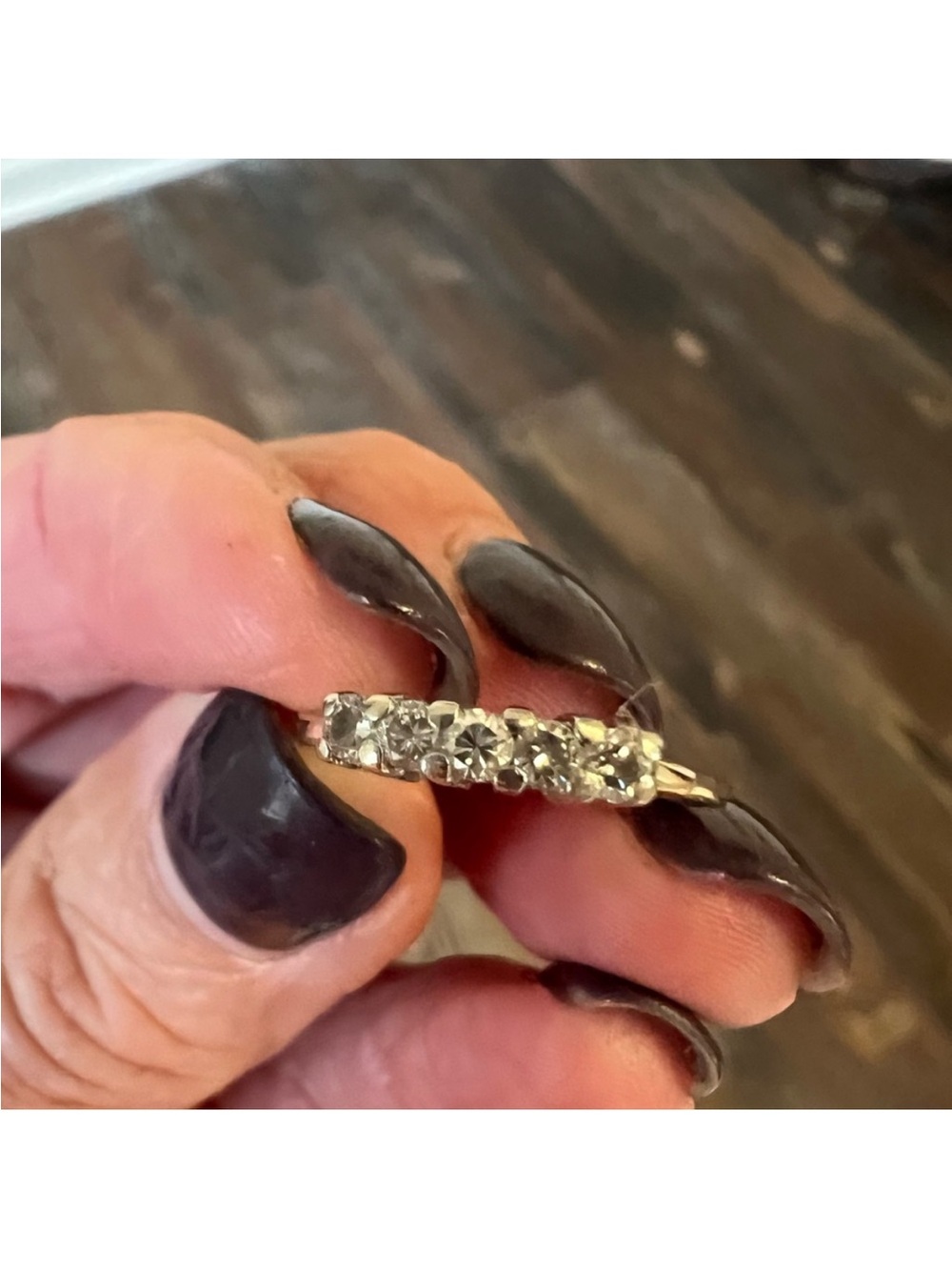 14K yellow gold 5-Stone Genuine Diamond Ring White gold mounted. 1/4 carat total